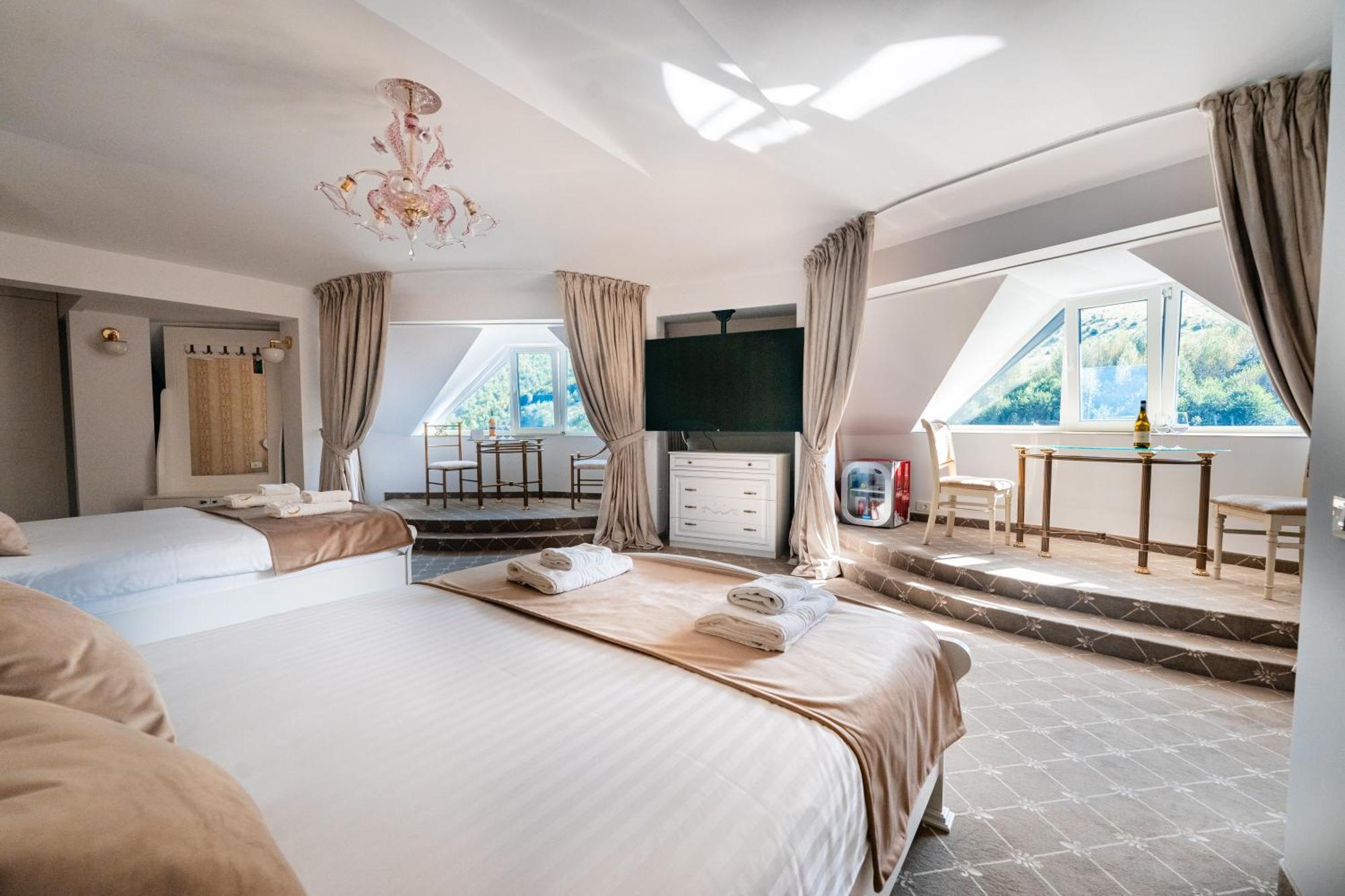 Hotel Carpentiere Arena Răşinari Zewnętrze zdjęcie