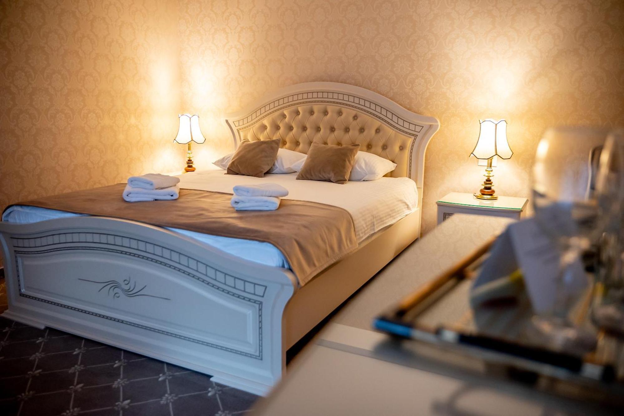 Hotel Carpentiere Arena Răşinari Zewnętrze zdjęcie