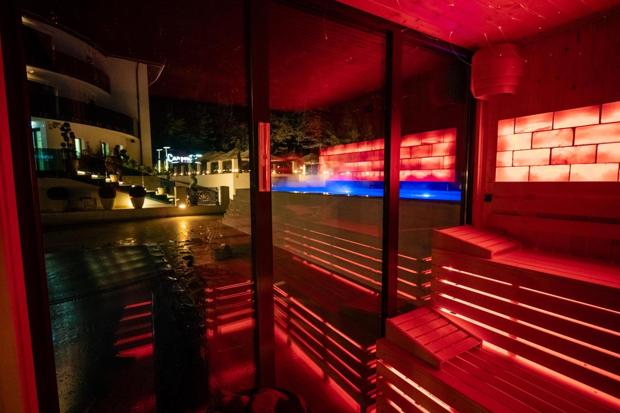 Hotel Carpentiere Arena Răşinari Zewnętrze zdjęcie