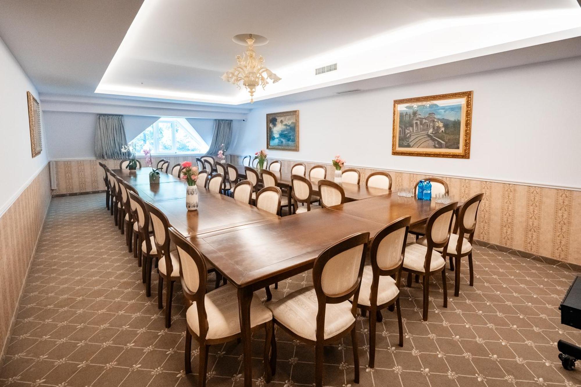 Hotel Carpentiere Arena Răşinari Zewnętrze zdjęcie
