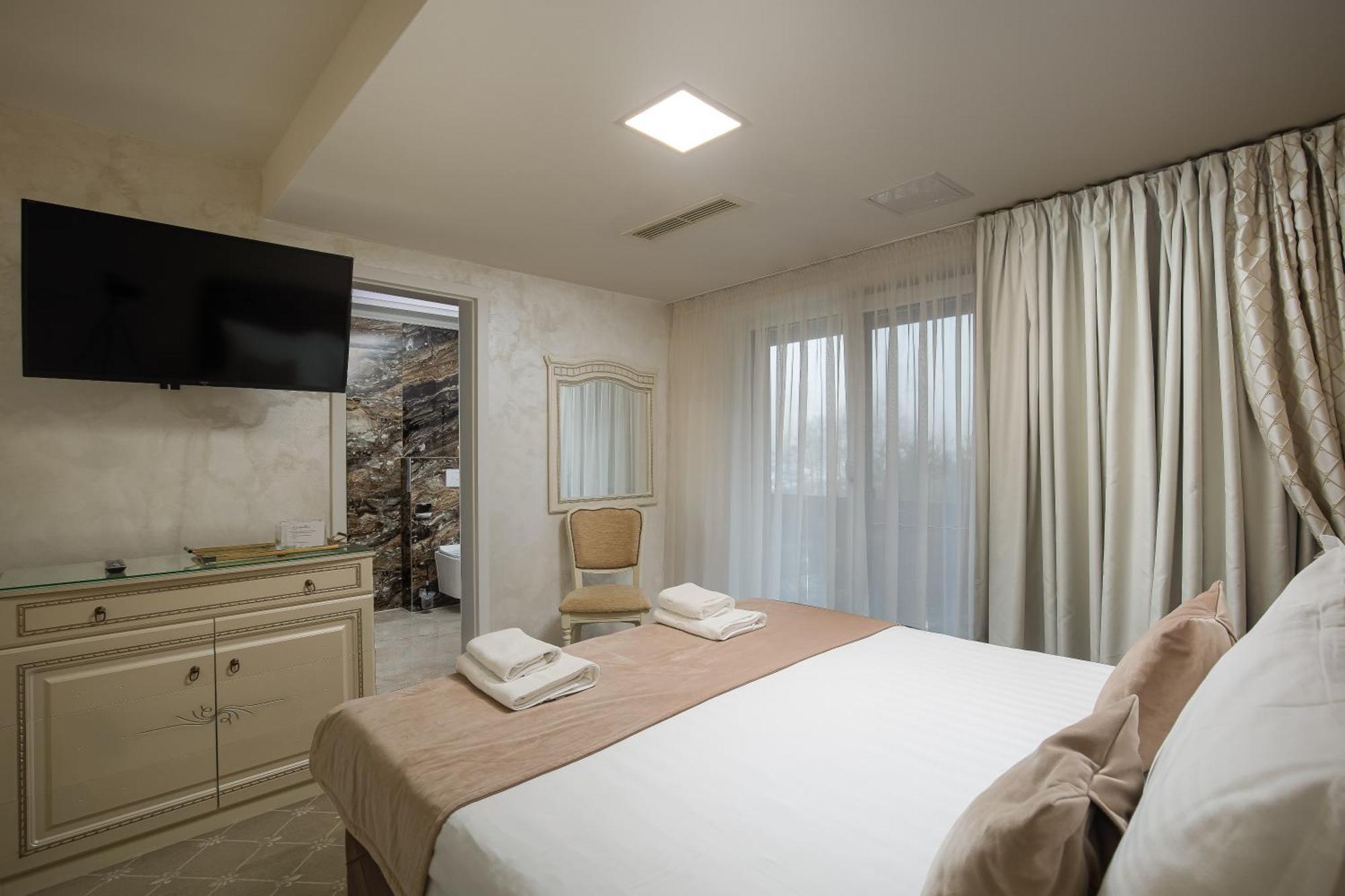 Hotel Carpentiere Arena Răşinari Zewnętrze zdjęcie
